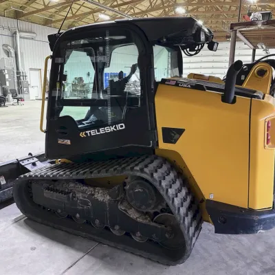 2021 JCB 3TS-8T thumbnail
