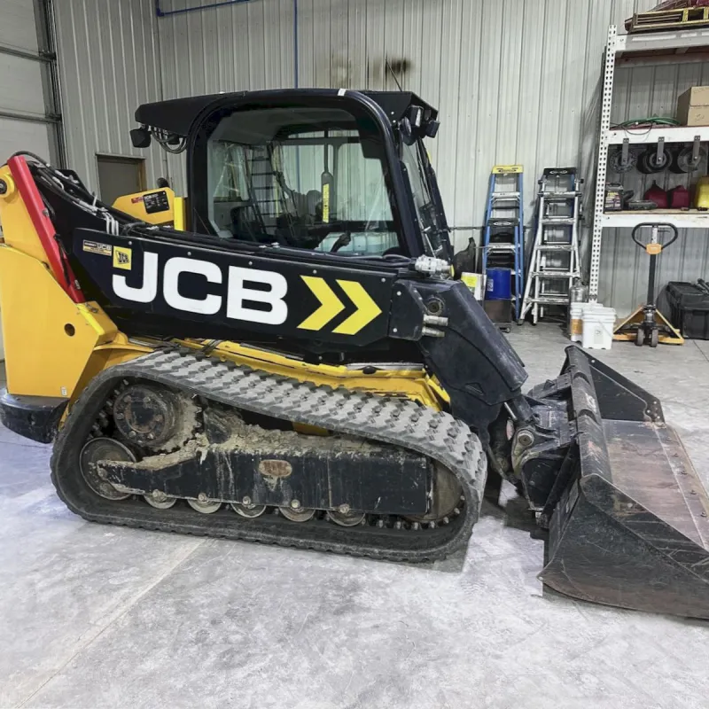 2021 JCB 3TS-8T