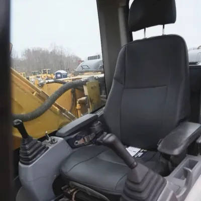 2017 Caterpillar 320D2 thumbnail