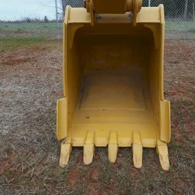 2017 Caterpillar 320D2 thumbnail