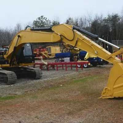 2017 Caterpillar 320D2 thumbnail