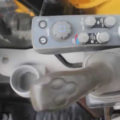 2018 Deere 75G thumbnail