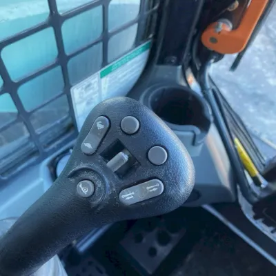 2018 Bobcat S650 thumbnail