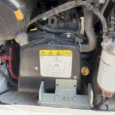 2020 Bobcat S76 thumbnail