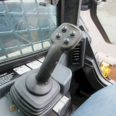 2019 Deere 331G thumbnail