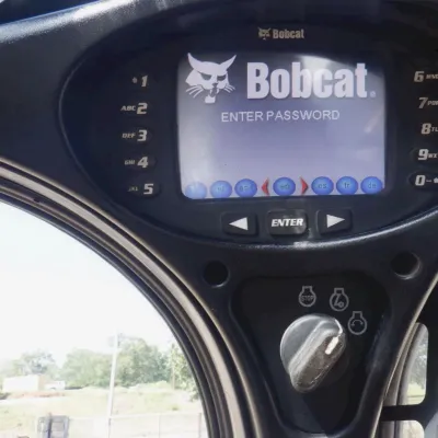 2020 Bobcat T740 thumbnail