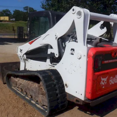 2020 Bobcat T740 thumbnail