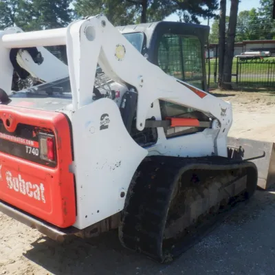 2020 Bobcat T740 thumbnail