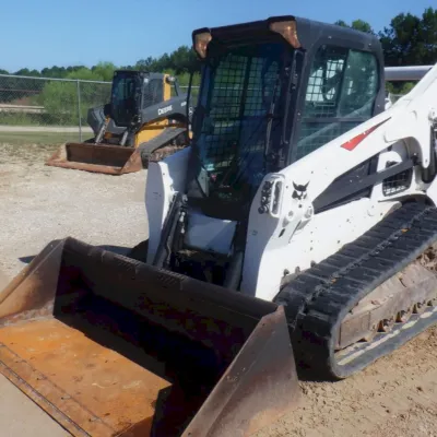 2020 Bobcat T740 thumbnail