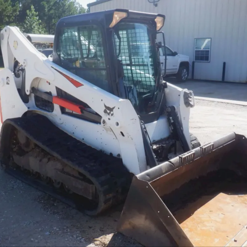 2020 Bobcat T740