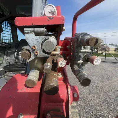 2018 Takeuchi TL12R2 thumbnail