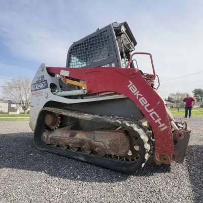 2018 Takeuchi TL12R2 thumbnail