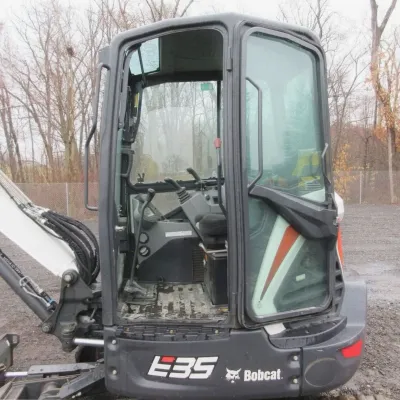 2020 Bobcat E35I thumbnail