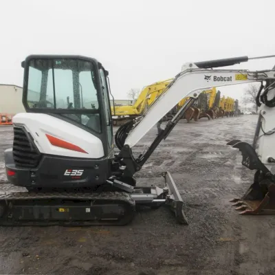 2020 Bobcat E35I thumbnail