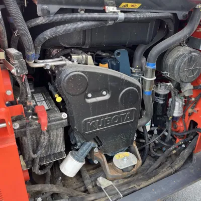 2022 Kubota SSV75 thumbnail
