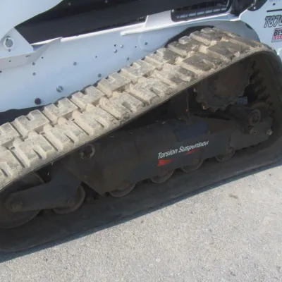 2021 Bobcat T870 thumbnail