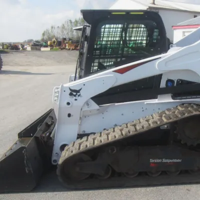 2021 Bobcat T870 thumbnail