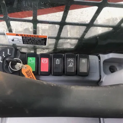2022 Kubota SVL65-2 thumbnail