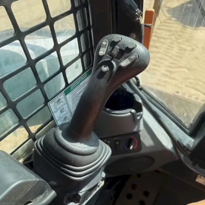 2020 Bobcat T770 thumbnail