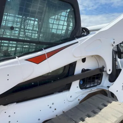 2020 Bobcat T770 thumbnail