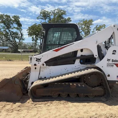 2020 Bobcat T770 thumbnail