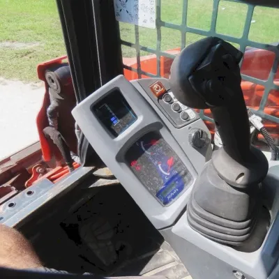 2022 Kubota SVL97-2 thumbnail