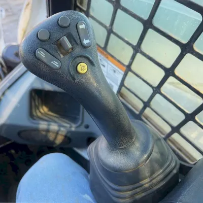 2019 Bobcat T770 thumbnail