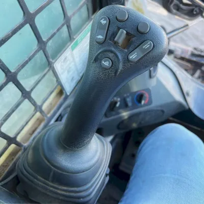 2019 Bobcat T770 thumbnail