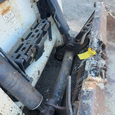 2019 Bobcat T770 thumbnail