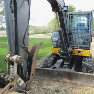 2018 Deere 60G thumbnail