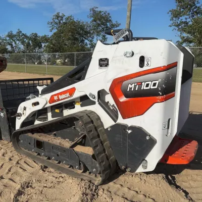 2023 Bobcat MT100 thumbnail