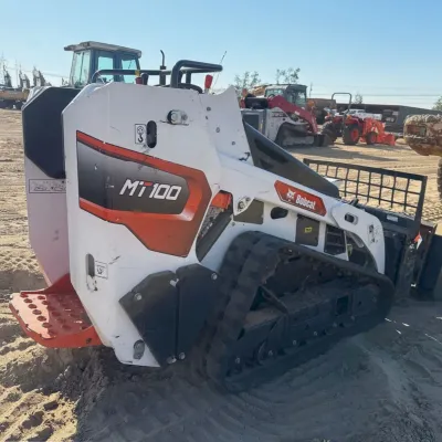 2023 Bobcat MT100 thumbnail