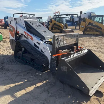 2023 Bobcat MT100 thumbnail