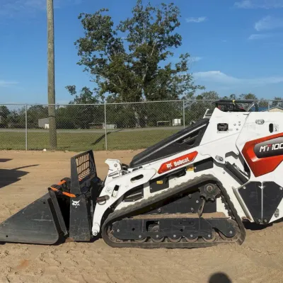 2023 Bobcat MT100 thumbnail