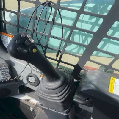 2023 Bobcat T770 thumbnail