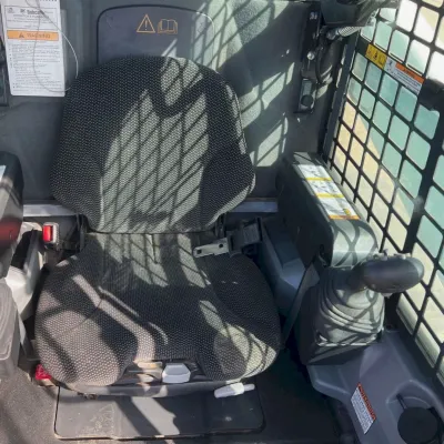 2023 Bobcat T770 thumbnail
