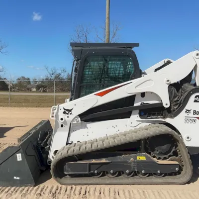 2023 Bobcat T770 thumbnail