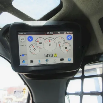 2021 Bobcat T66 thumbnail