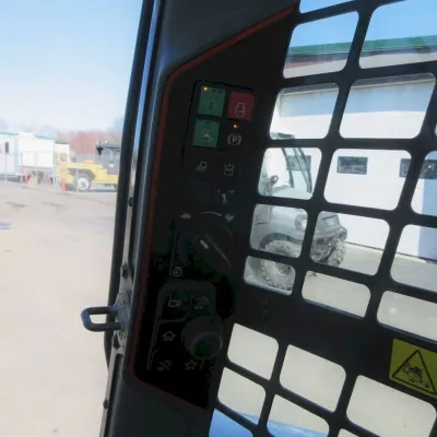 2021 Bobcat T66 thumbnail
