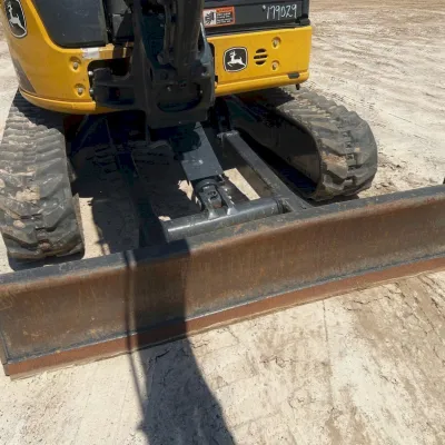 2022 Deere 35G thumbnail