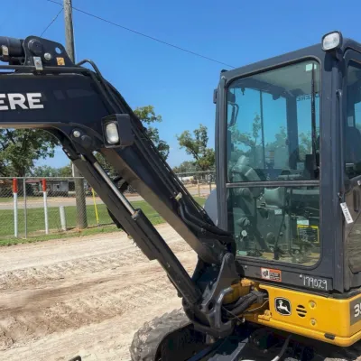 2022 Deere 35G thumbnail