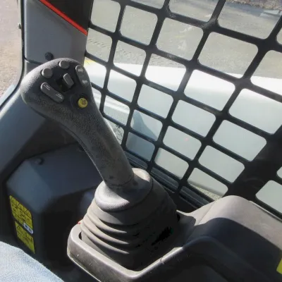2022 Bobcat T66 thumbnail