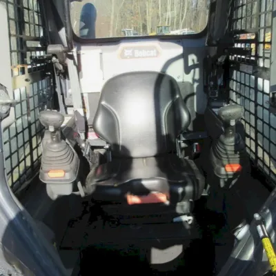 2022 Bobcat T66 thumbnail