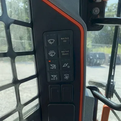 2024 Bobcat S76 thumbnail