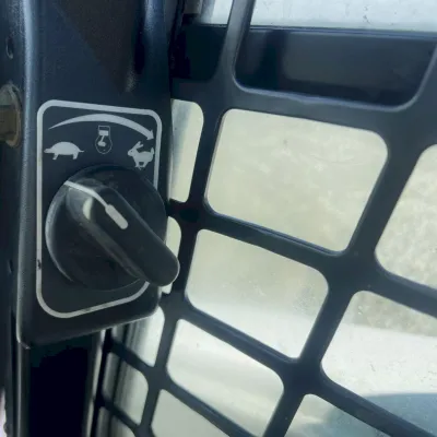 2017 Bobcat T770 thumbnail