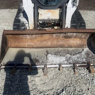 2017 Bobcat T770 thumbnail
