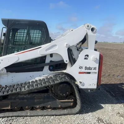 2017 Bobcat T770 thumbnail