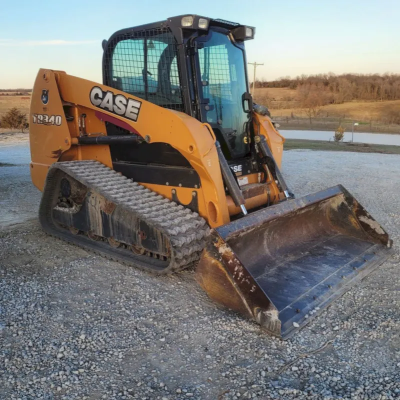 2016 Case TR340