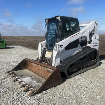 2017 Bobcat T770 thumbnail