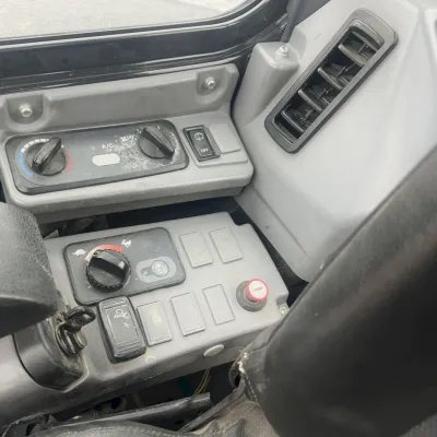 2018 Kubota U35-4 thumbnail
